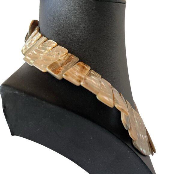 Handmade Mother of Pearl and Abalone Shell Collar Choker Necklace Iridescent - Picture 7 of 13